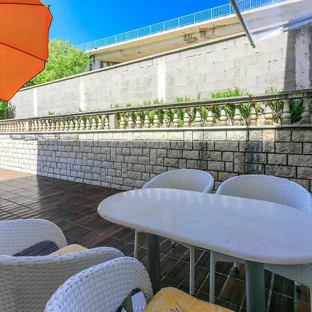 Appartamento Bella *